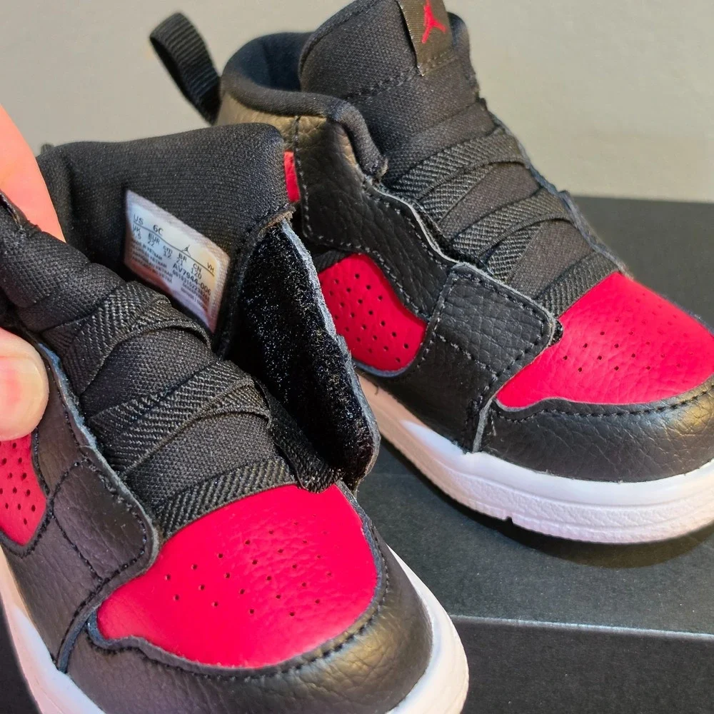 New Jordan Access (TD) Mid Top Toddler Sneaker Black/Red/White US 9C AV7944 006